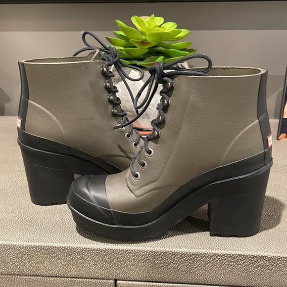 Hunter Rubber original bullseye lace up ankle boot - Picture 7 of 7